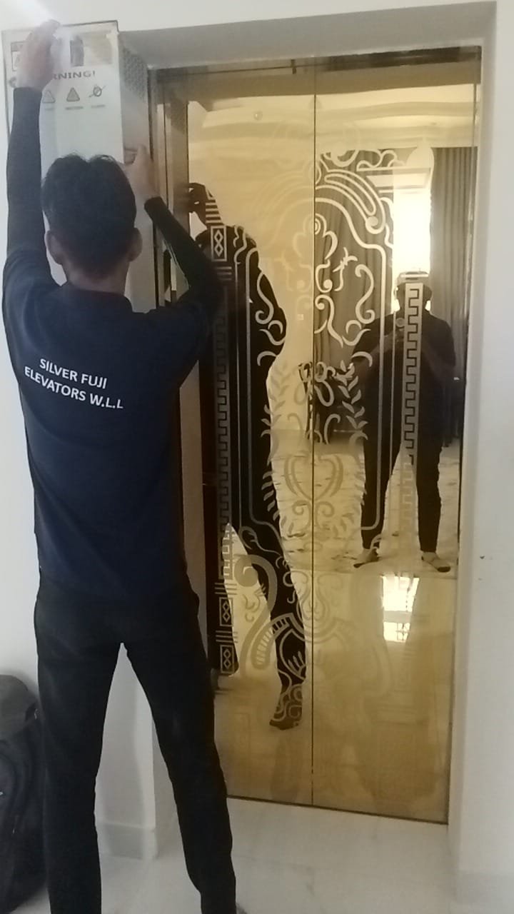 elevator service maintenance